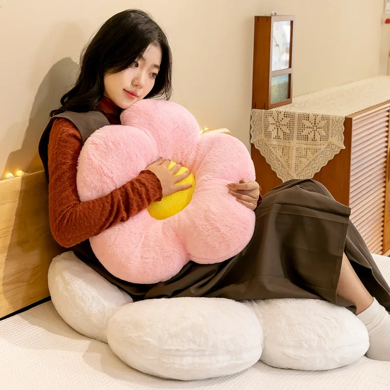 Flower-Shaped Soft Cushion – Circular Cloth Pillow for Office, Classroom, Chair, Couch, and Bedroom Floor (Thick Winter Comfort)