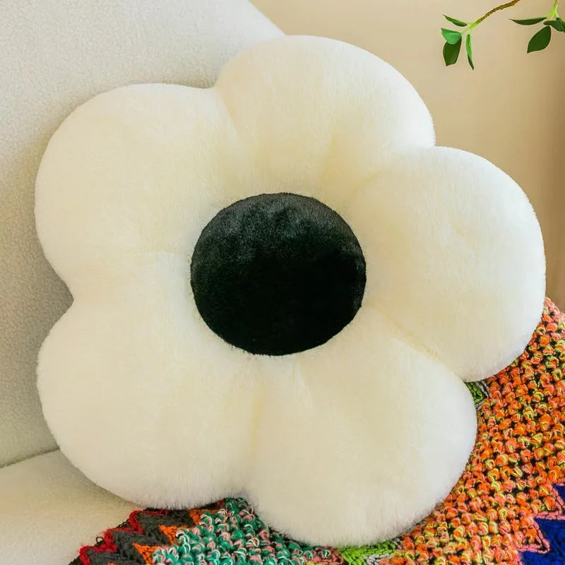 Flower-Shaped Soft Cushion – Circular Cloth Pillow for Office, Classroom, Chair, Couch, and Bedroom Floor (Thick Winter Comfort)